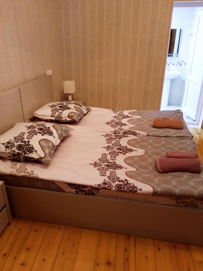 Kizikis Kari Hotel Signagi Buitenkant foto
